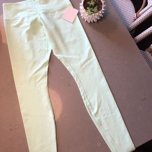 Lululemon Wunderunder leggings